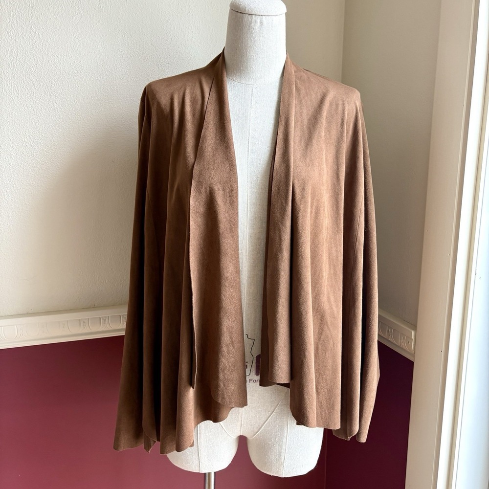 Live A Little faux suede open drape front‎ jacket - Picture 2 of 12